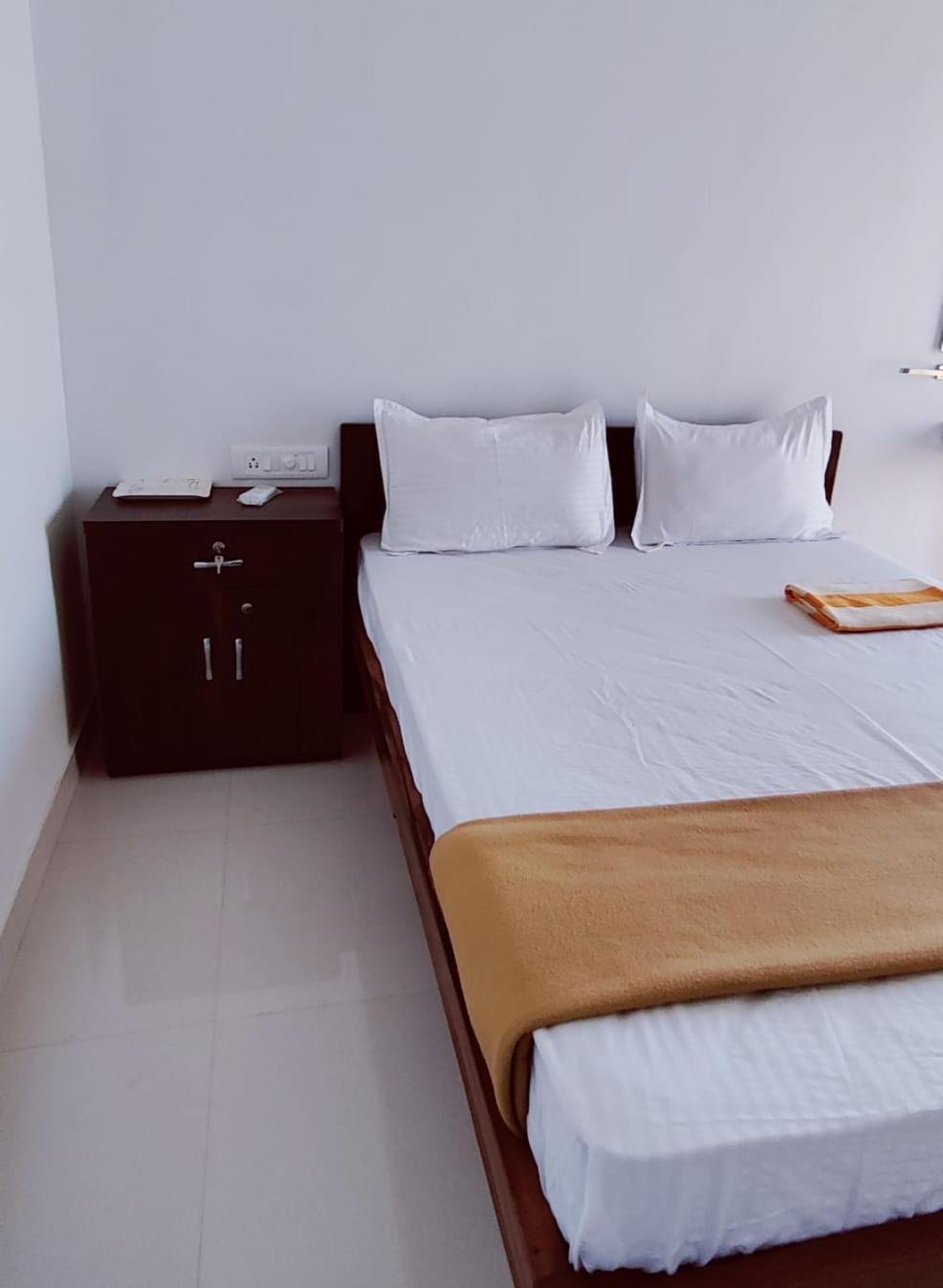 Shivaay Inn Alibag Bagian luar foto